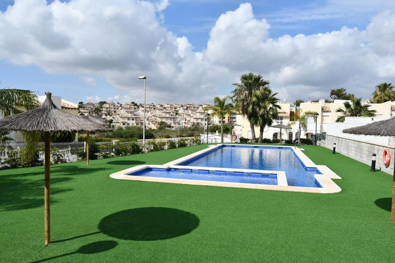 Luxurious Flat & Private Rooftop In Villamartin Orihuela Costa Dehesa de Campoamor  Exteriér fotografie